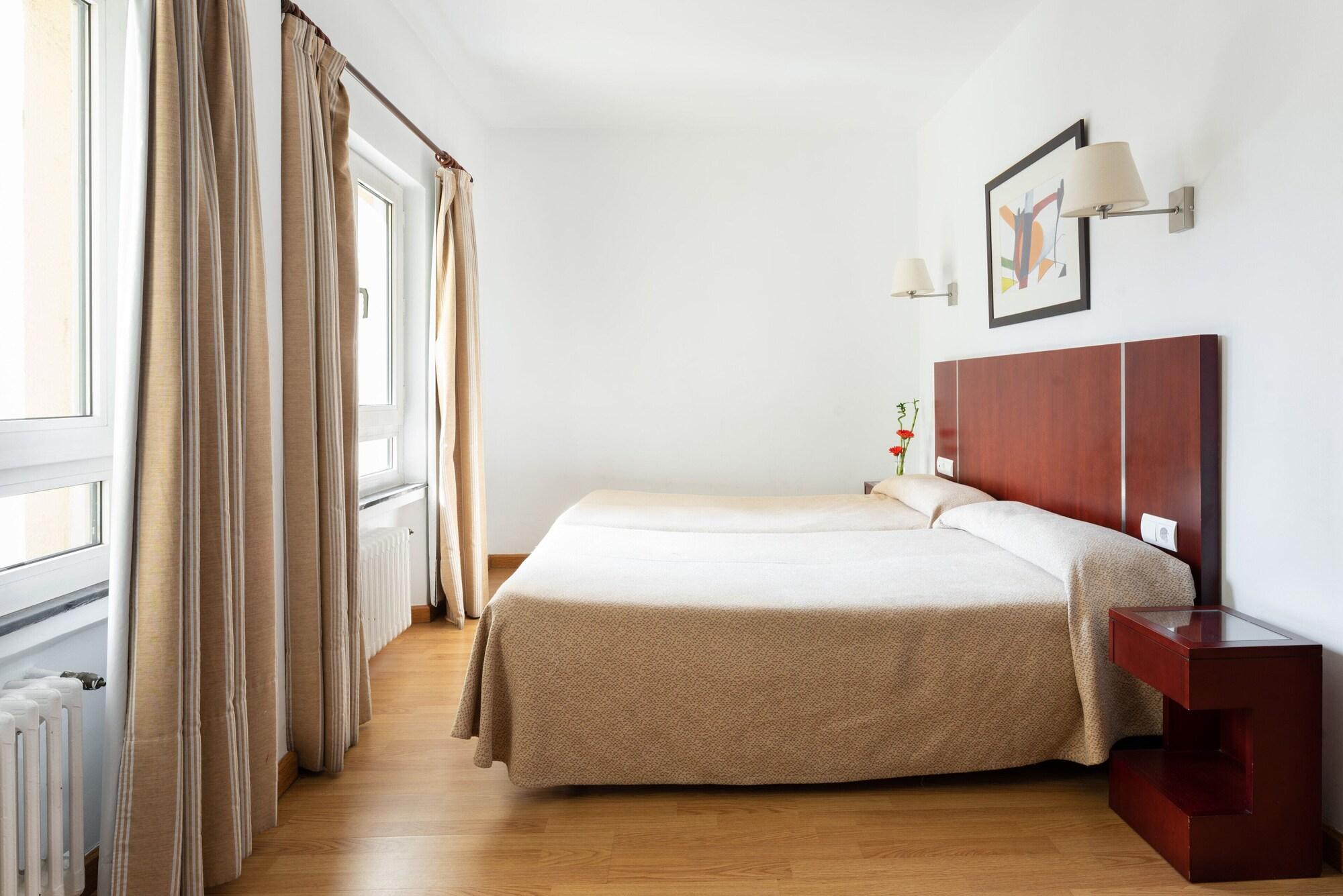 Crisol Riosol Hotel Leon Exterior photo